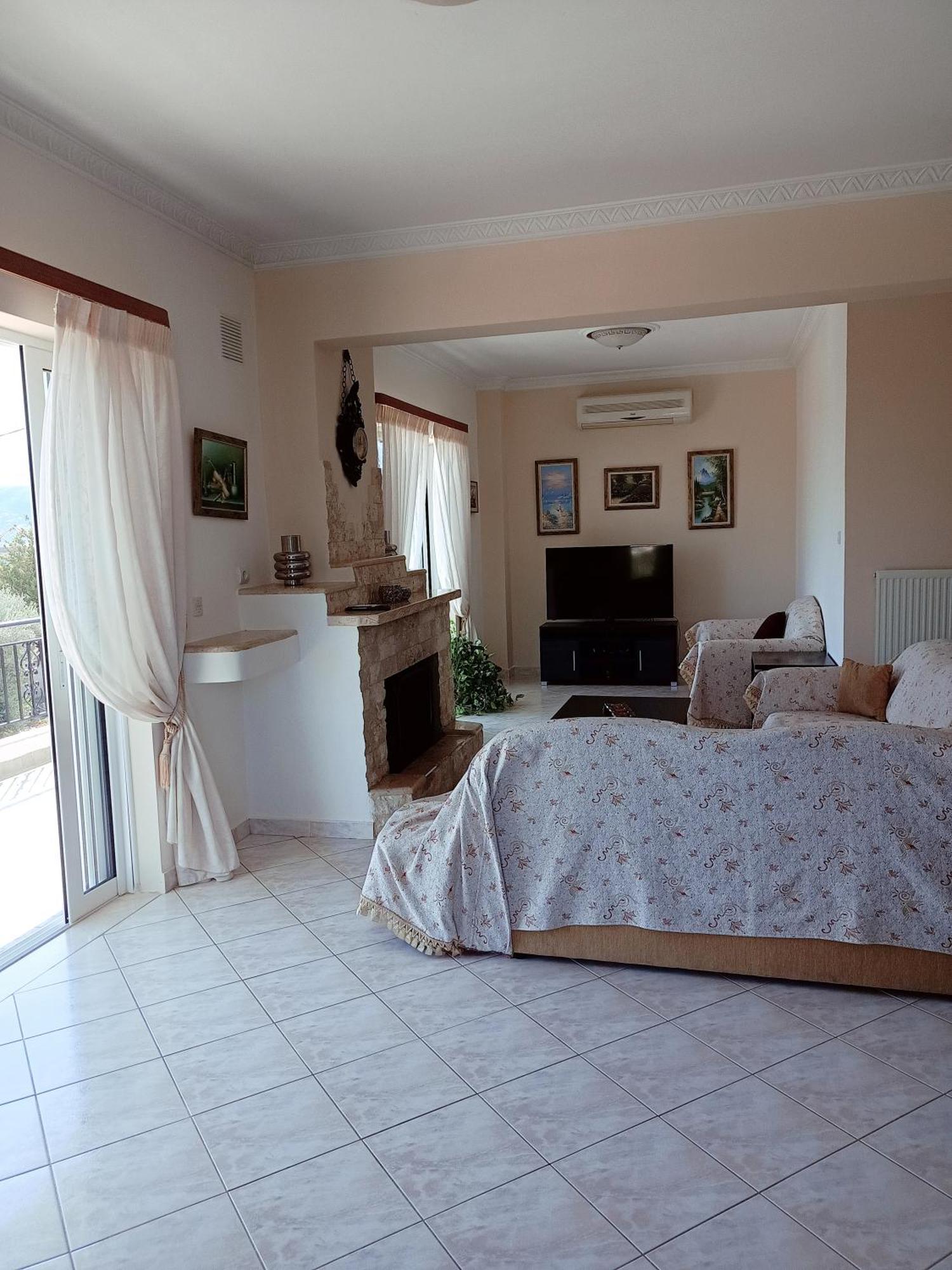 Alexadra'S House Κάτω Αλμυρή Lägenhet Exteriör bild